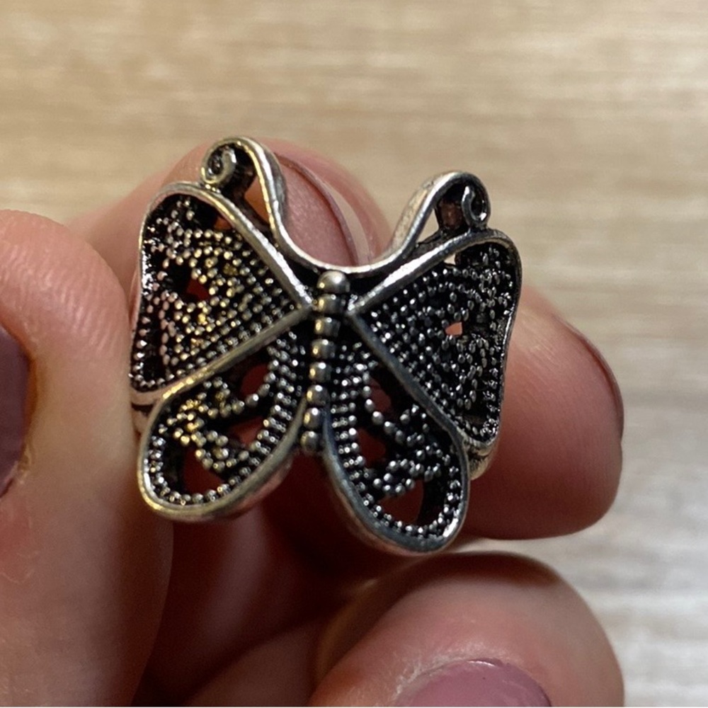 NEW Boho Butterfly Ring - Picture 2 of 8